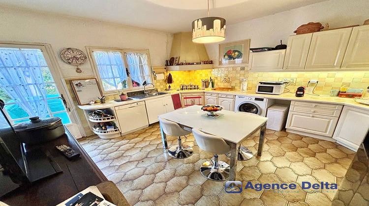 Ma-Cabane - Vente Maison LA CRAU, 266 m²