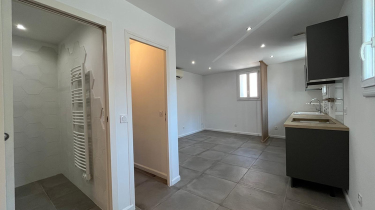 Ma-Cabane - Vente Maison LA CRAU, 56 m²