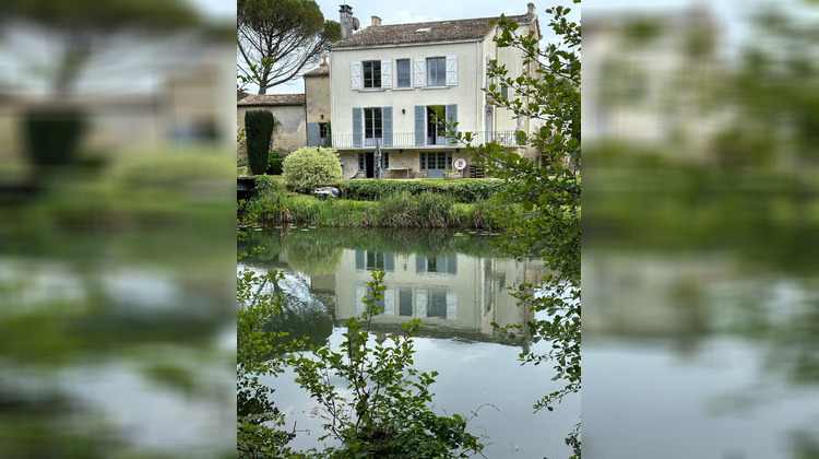 Ma-Cabane - Vente Maison La Crèche, 248 m²