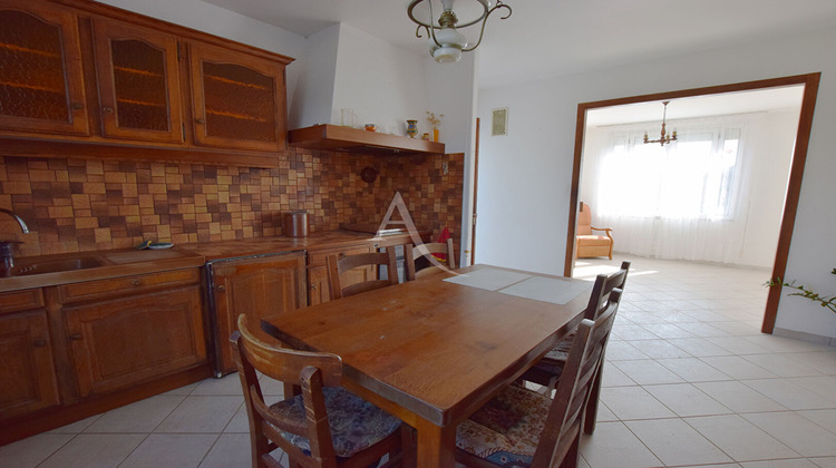 Ma-Cabane - Vente Maison LA CROIX-EN-BRIE, 106 m²