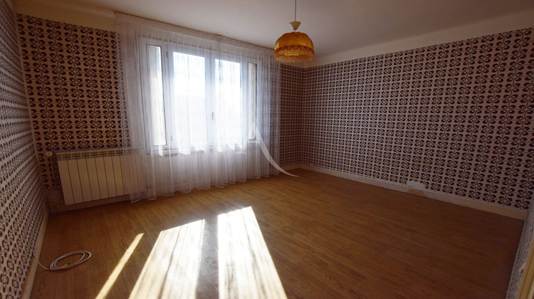 Ma-Cabane - Vente Maison LA CROIX-EN-BRIE, 106 m²