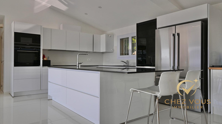 Ma-Cabane - Vente Maison La Croix-Valmer, 200 m²