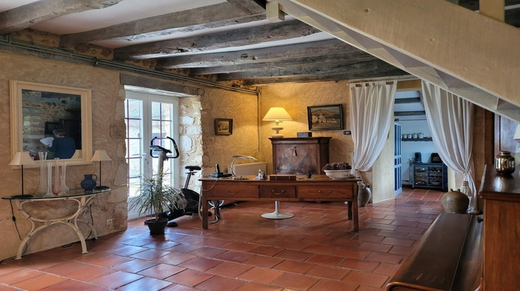 Ma-Cabane - Vente Maison LA DOUZE, 467 m²