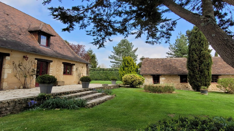 Ma-Cabane - Vente Maison LA DOUZE, 470 m²