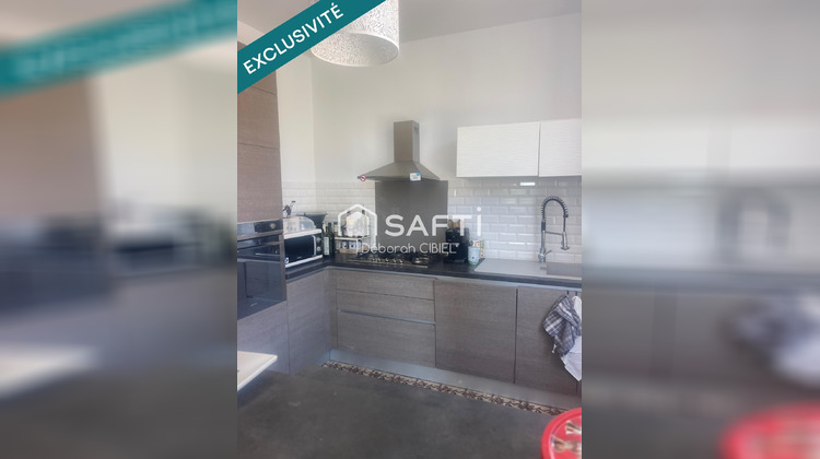 Ma-Cabane - Vente Maison La Fare-les-Oliviers, 83 m²