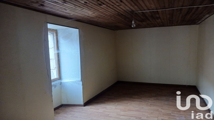 Ma-Cabane - Vente Maison La Ferrière-Airoux, 69 m²