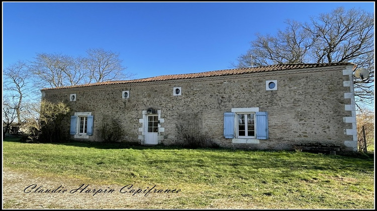 Ma-Cabane - Vente Maison LA FERRIERE EN PARTHENAY, 430 m²
