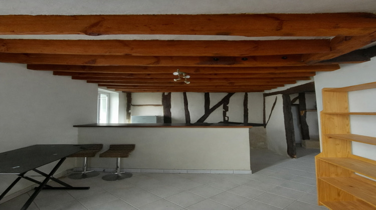 Ma-Cabane - Vente Maison La Ferté-Saint-Cyr, 85 m²