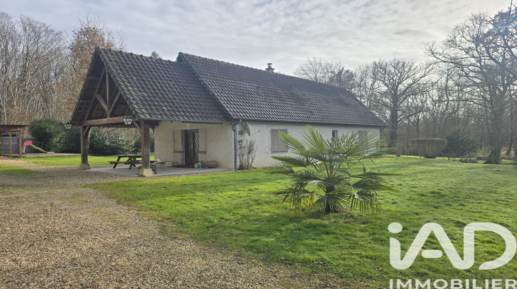 Ma-Cabane - Vente Maison La Ferté-Saint-Cyr, 228 m²