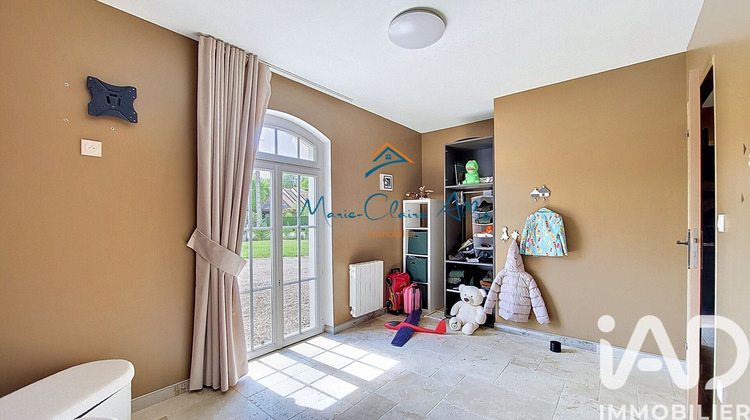Ma-Cabane - Vente Maison La Ferté-Saint-Cyr, 121 m²
