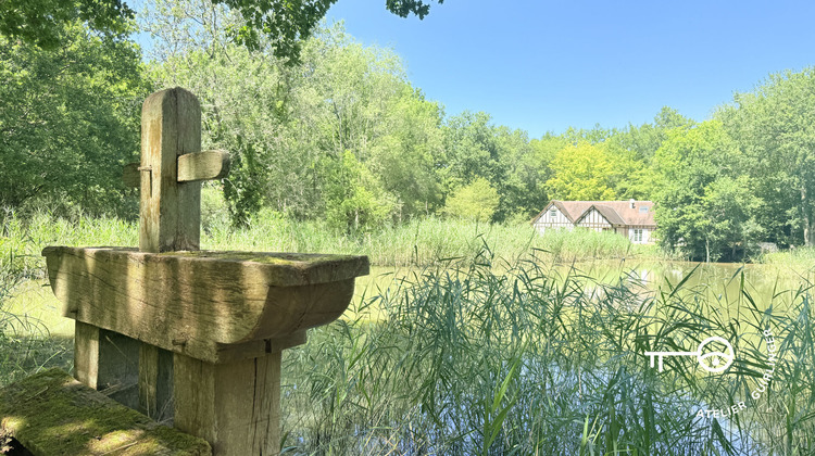 Ma-Cabane - Vente Maison LA FERTE-SAINT-CYR, 208 m²