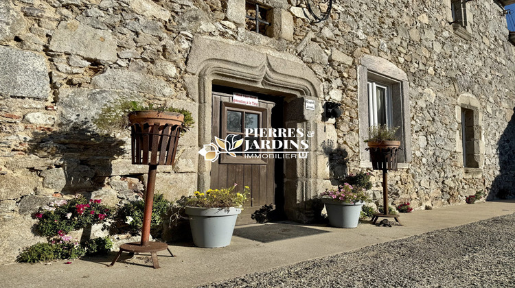 Ma-Cabane - Vente Maison La Forêt-sur-Sèvre, 285 m²