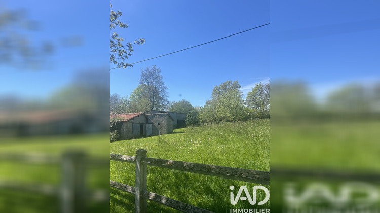 Ma-Cabane - Vente Maison La Forêt-sur-Sèvre, 188 m²