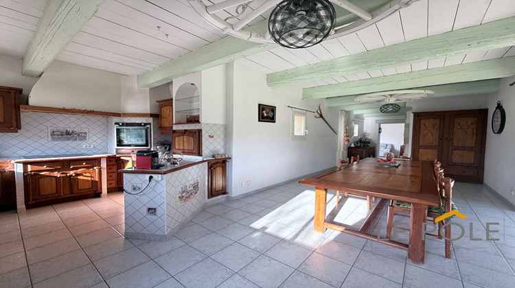 Ma-Cabane - Vente Maison LA GARDE-ADHEMAR, 213 m²
