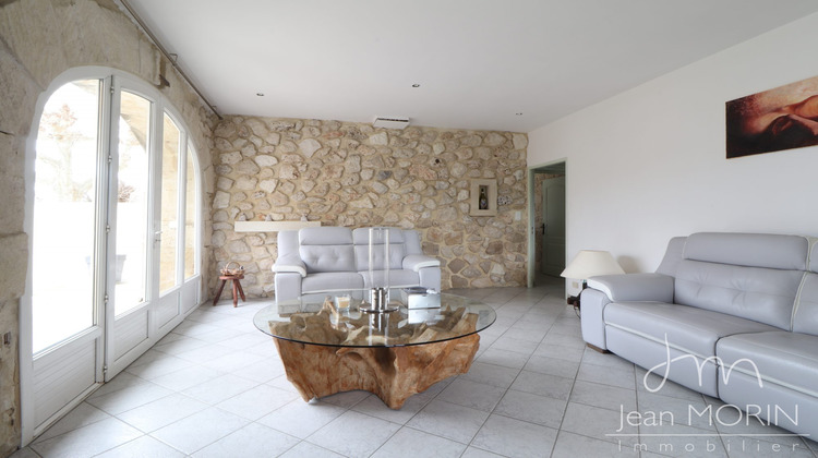 Ma-Cabane - Vente Maison La Garde-Adhémar, 213 m²