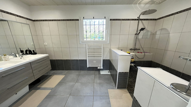 Ma-Cabane - Vente Maison LA GAUDE, 240 m²