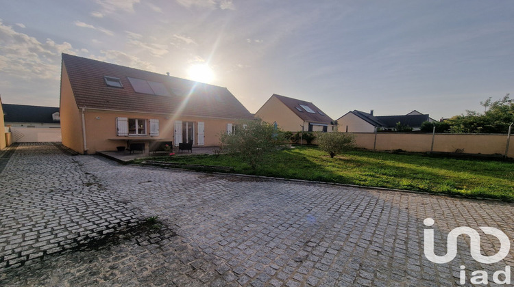 Ma-Cabane - Vente Maison La Genevraye, 133 m²