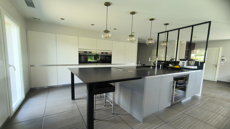 Ma-Cabane - Vente Maison La Grand-Croix, 128 m²
