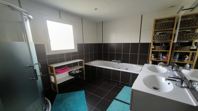 Ma-Cabane - Vente Maison La Grand-Croix, 131 m²