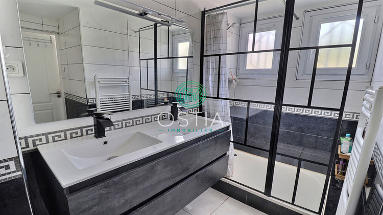 Ma-Cabane - Vente Maison LA GRAND-CROIX, 74 m²