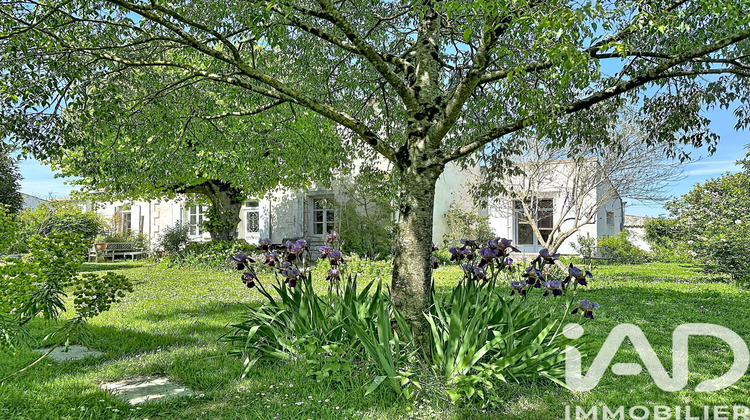Ma-Cabane - Vente Maison La Grève-sur-Mignon, 250 m²