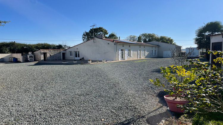 Ma-Cabane - Vente Maison LA GRIPPERIE-SAINT-SYMPHORIEN, 192 m²