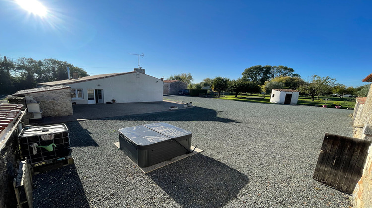 Ma-Cabane - Vente Maison LA GRIPPERIE-SAINT-SYMPHORIEN, 192 m²