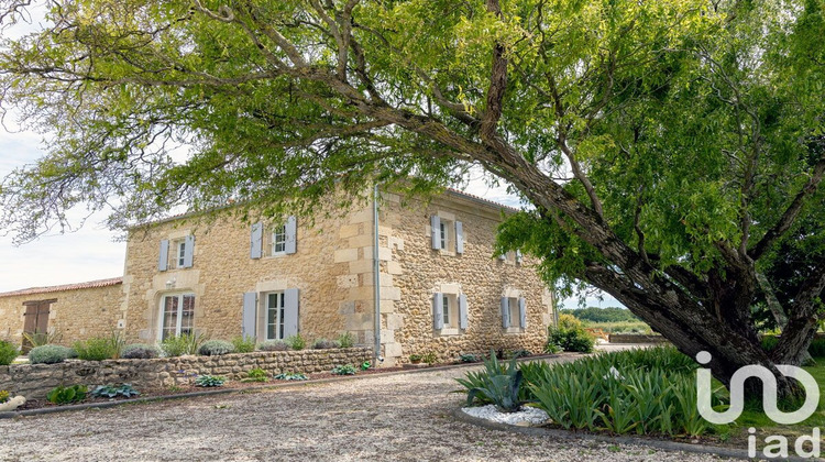 Ma-Cabane - Vente Maison La Gripperie Saint Symphorien, 494 m²