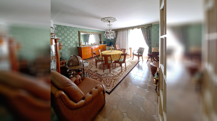 Ma-Cabane - Vente Maison La Guerche-de-Bretagne, 242 m²