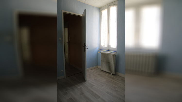 Ma-Cabane - Vente Maison LA GUERCHE-DE-BRETAGNE, 38 m²