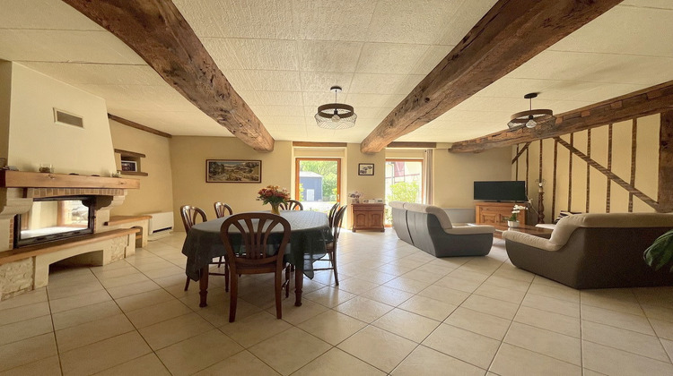 Ma-Cabane - Vente Maison LA GUERCHE-DE-BRETAGNE, 200 m²