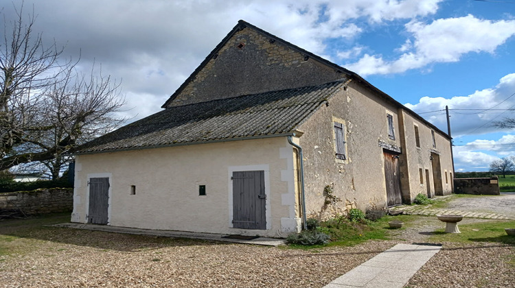Ma-Cabane - Vente Maison LA GUERCHE-SUR-L'AUBOIS, 71 m²