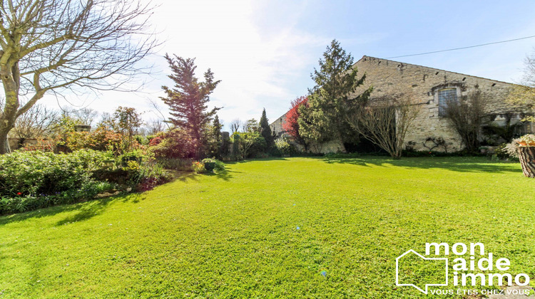 Ma-Cabane - Vente Maison La Jarne, 311 m²