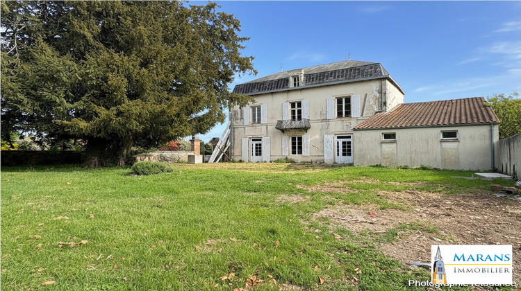 Ma-Cabane - Vente Maison La Laigne, 237 m²