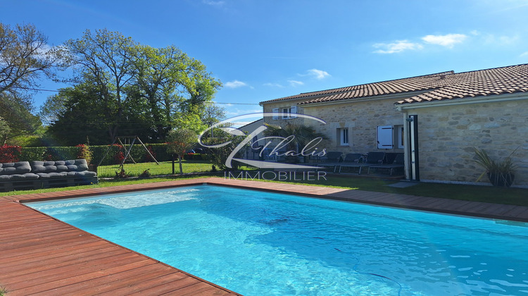Ma-Cabane - Vente Maison La Lande-de-Fronsac, 209 m²