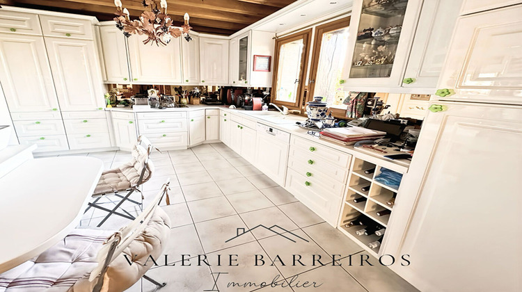 Ma-Cabane - Vente Maison LA LONDE, 207 m²