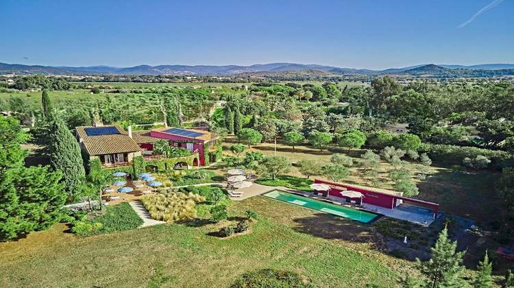 Ma-Cabane - Vente Maison La Londe-les-Maures, 500 m²