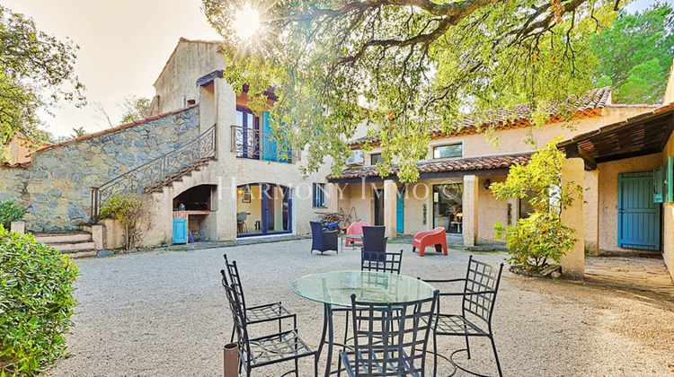 Ma-Cabane - Vente Maison La Londe-les-Maures, 226 m²