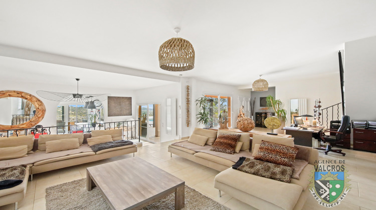 Ma-Cabane - Vente Maison La Londe-les-Maures, 240 m²