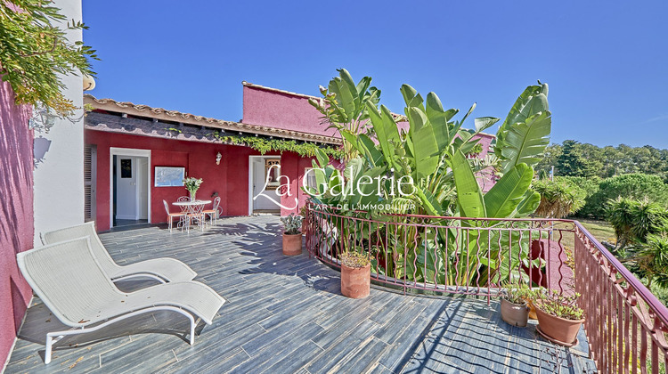 Ma-Cabane - Vente Maison La Londe-les-Maures, 430 m²