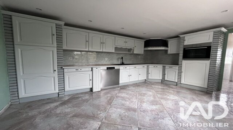 Ma-Cabane - Vente Maison La Longueville, 123 m²
