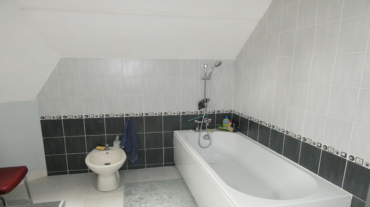 Ma-Cabane - Vente Maison LA LOUPE, 141 m²