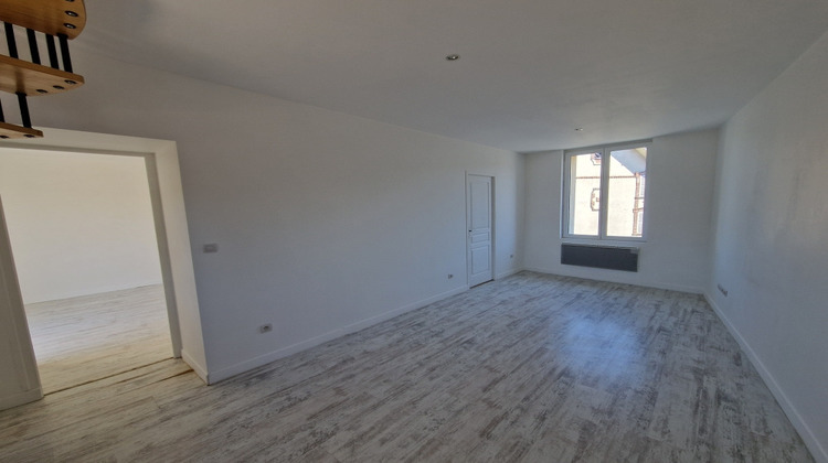 Ma-Cabane - Vente Maison LA LOUPE, 137 m²