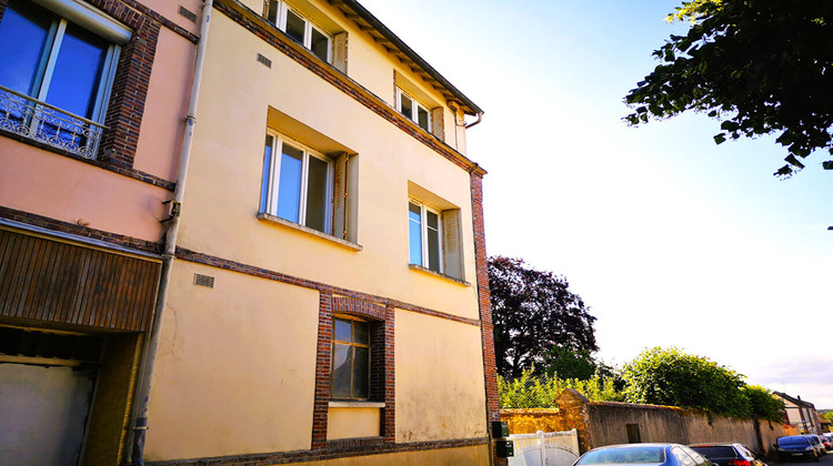 Ma-Cabane - Vente Maison LA LOUPE, 99 m²