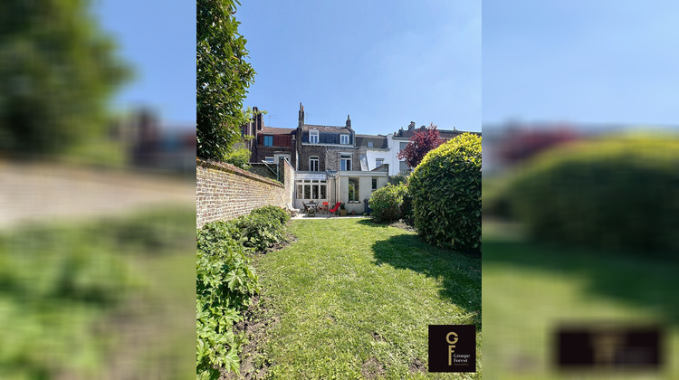 Ma-Cabane - Vente Maison La Madeleine, 255 m²