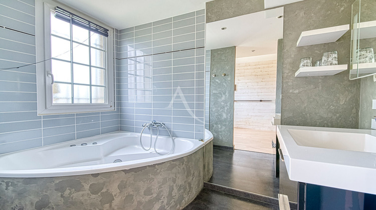 Ma-Cabane - Vente Maison LA MEMBROLLE-SUR-LONGUENEE, 136 m²