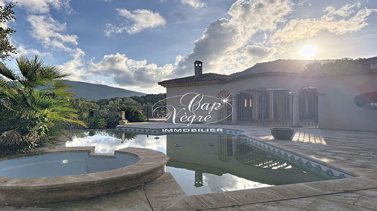 Ma-Cabane - Vente Maison LA MOLE, 195 m²