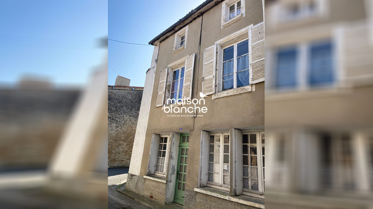 Ma-Cabane - Vente Maison La Mothe-Saint-Héray, 169 m²