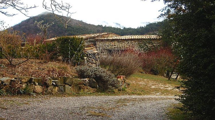 Ma-Cabane - Vente Maison La Motte-Chalancon, 570 m²