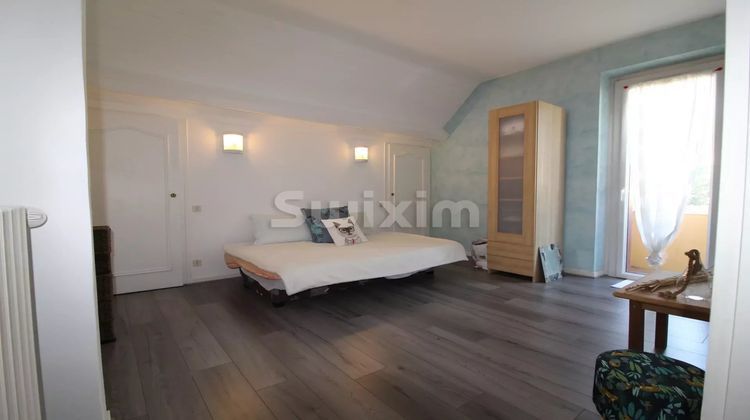 Ma-Cabane - Vente Maison La Motte-Servolex, 227 m²